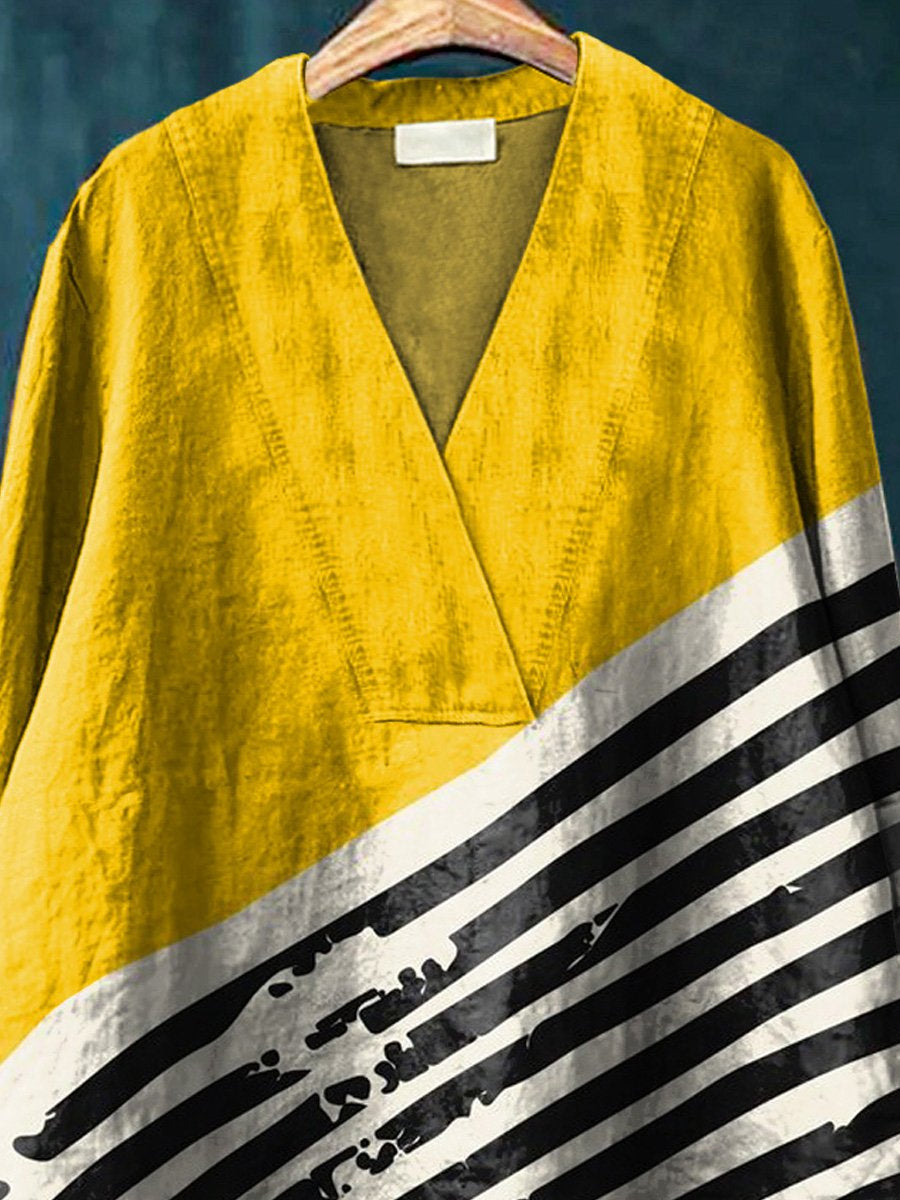 Geometric Abstract Art Printed Women's Casual Cotton And Linen V-Neck Shirt