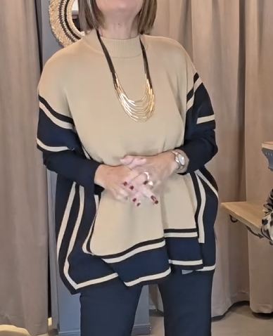 colorblock-square-line-knitted-sweater-cape