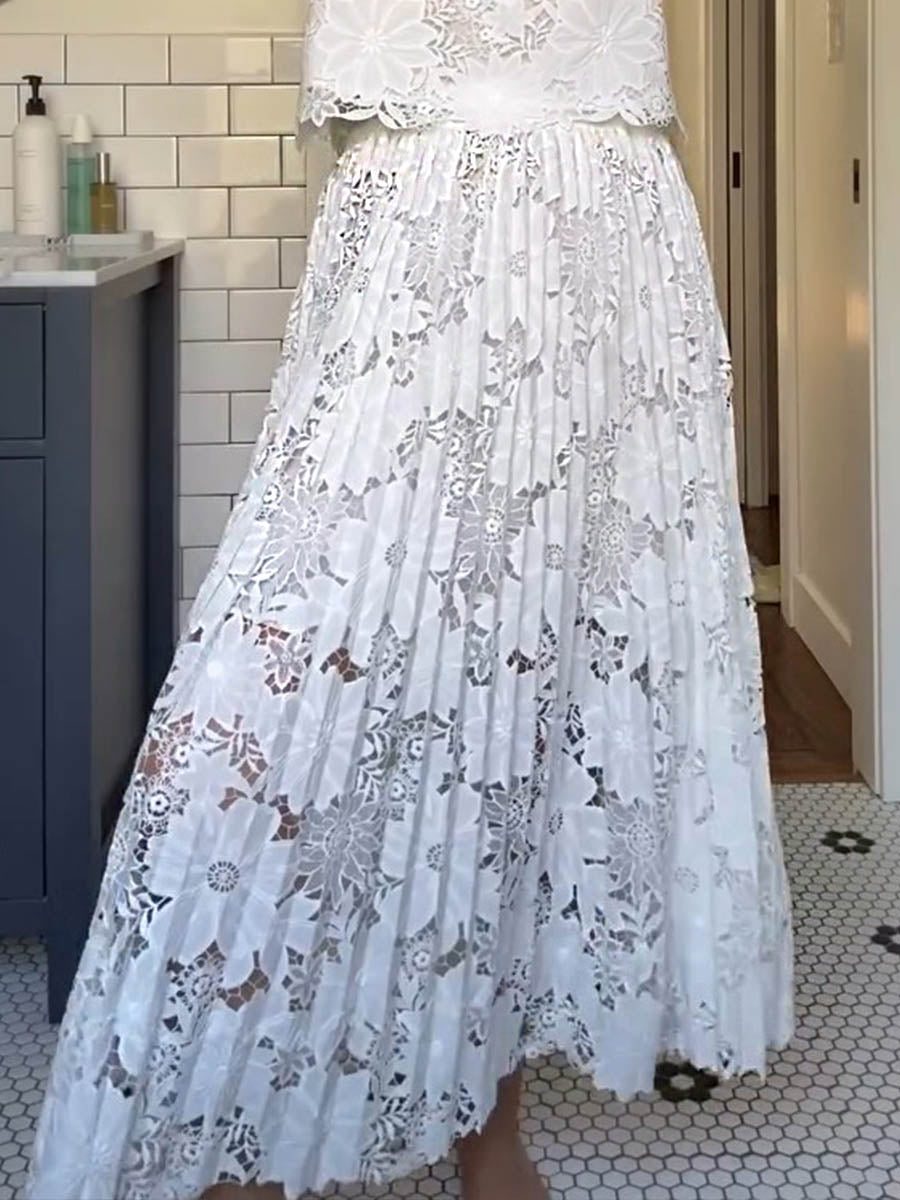 Women's Solid Color Elastic Waist Pleated Lace Embroidery A-Line Skirt