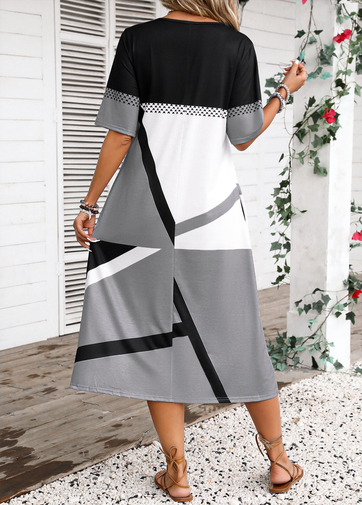 Dark Grey Button Geometric Print Half Sleeve Dress