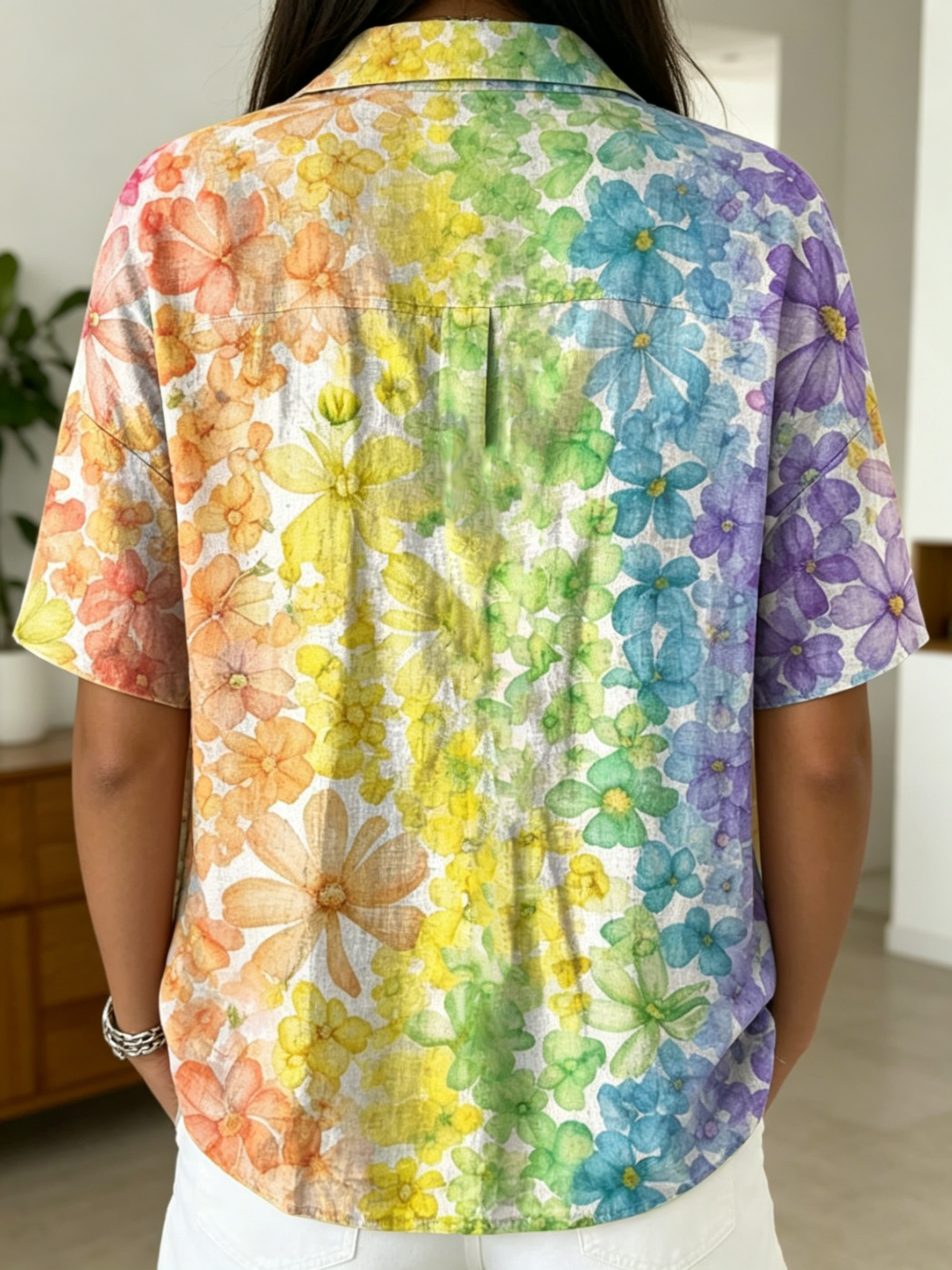 Artistic Rainbow Floral Print Short-sleeve Polo Shirt ¡ª Half-button Placket Design