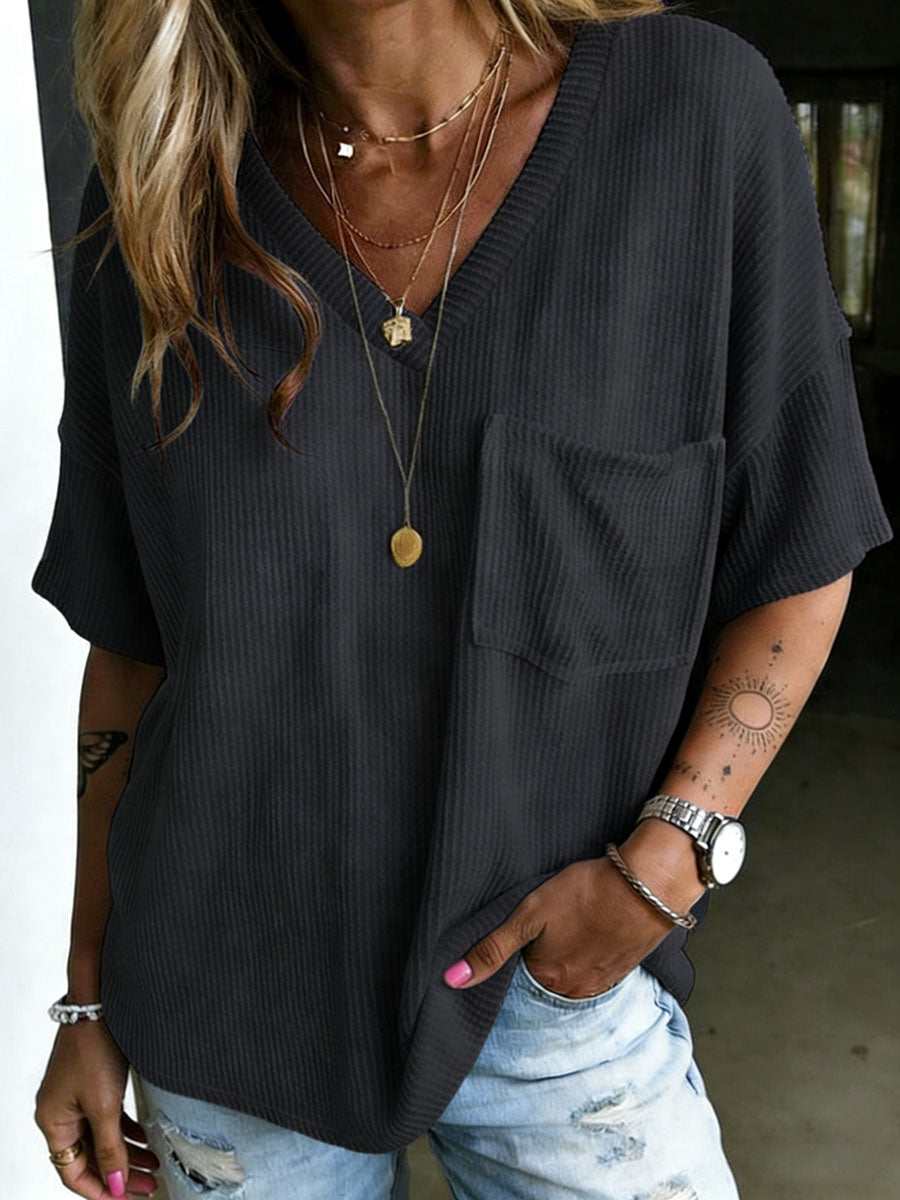 Women's Texture Chest Pockets 100% Cotton Classic Loose Fit V Neck T-shirt