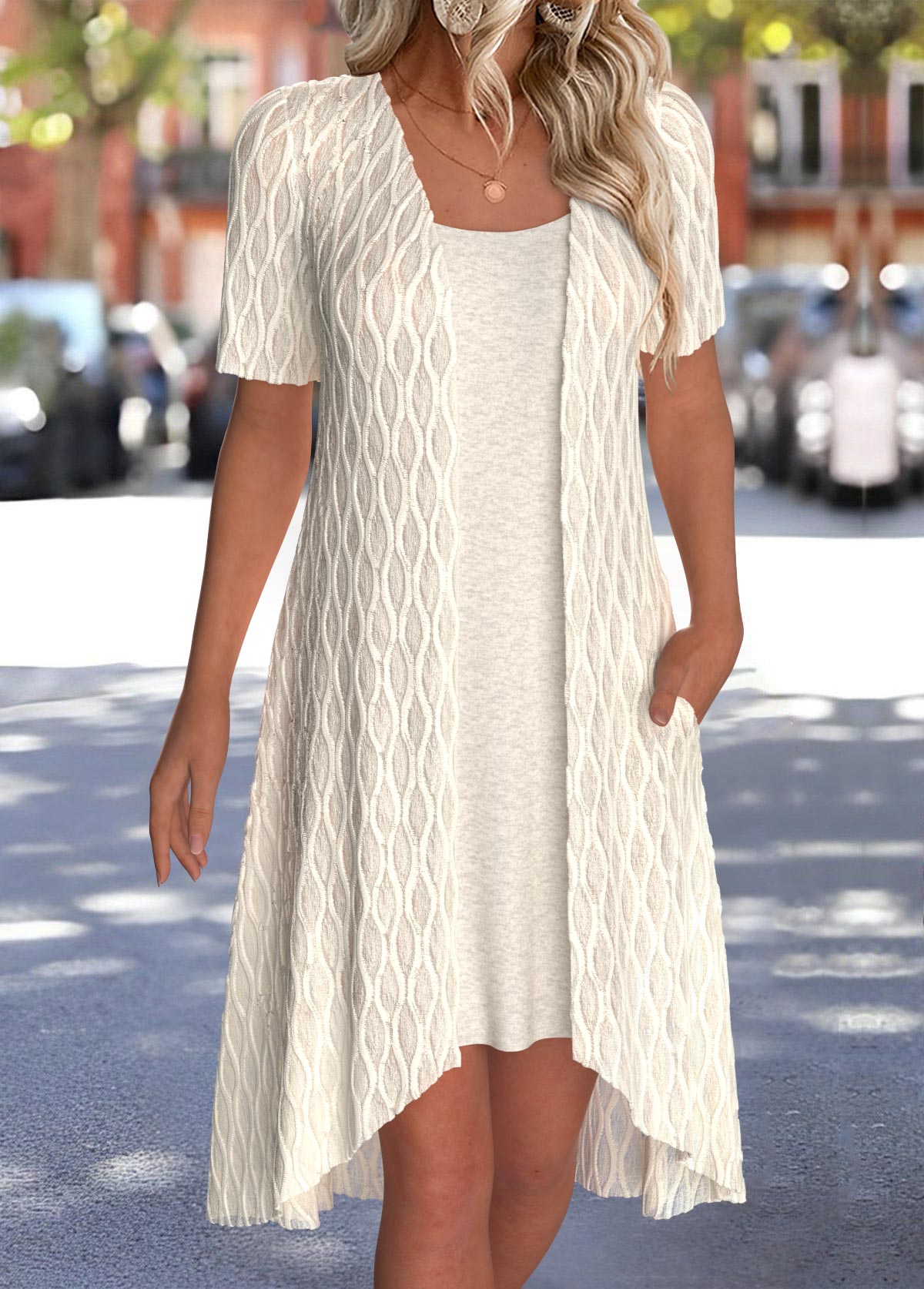 Beige Short Sleeve Round Neck Dress