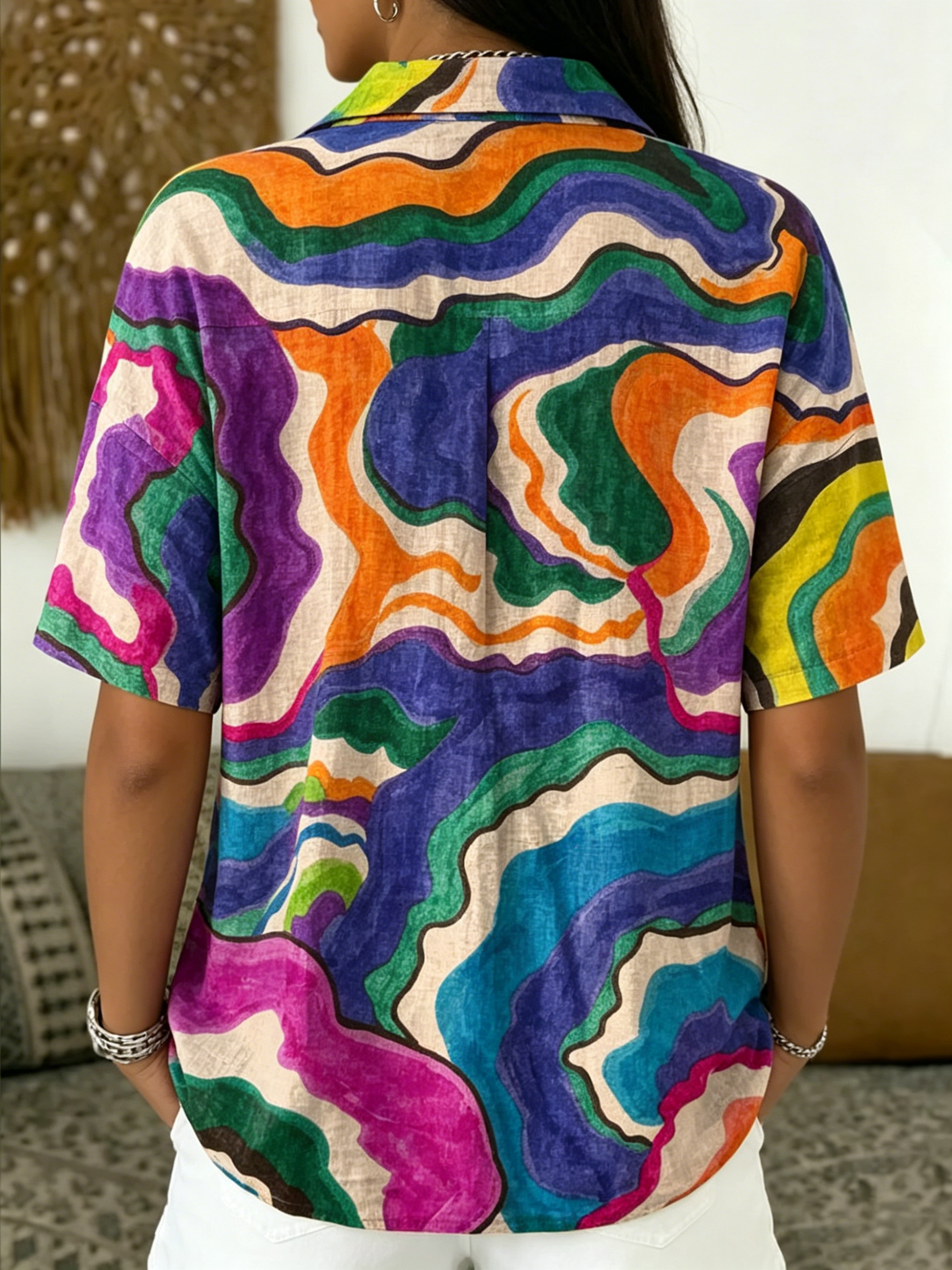 Artistic Color-block Line Print Short-sleeve Collared Shirt ¡ª Half-button Placket Design