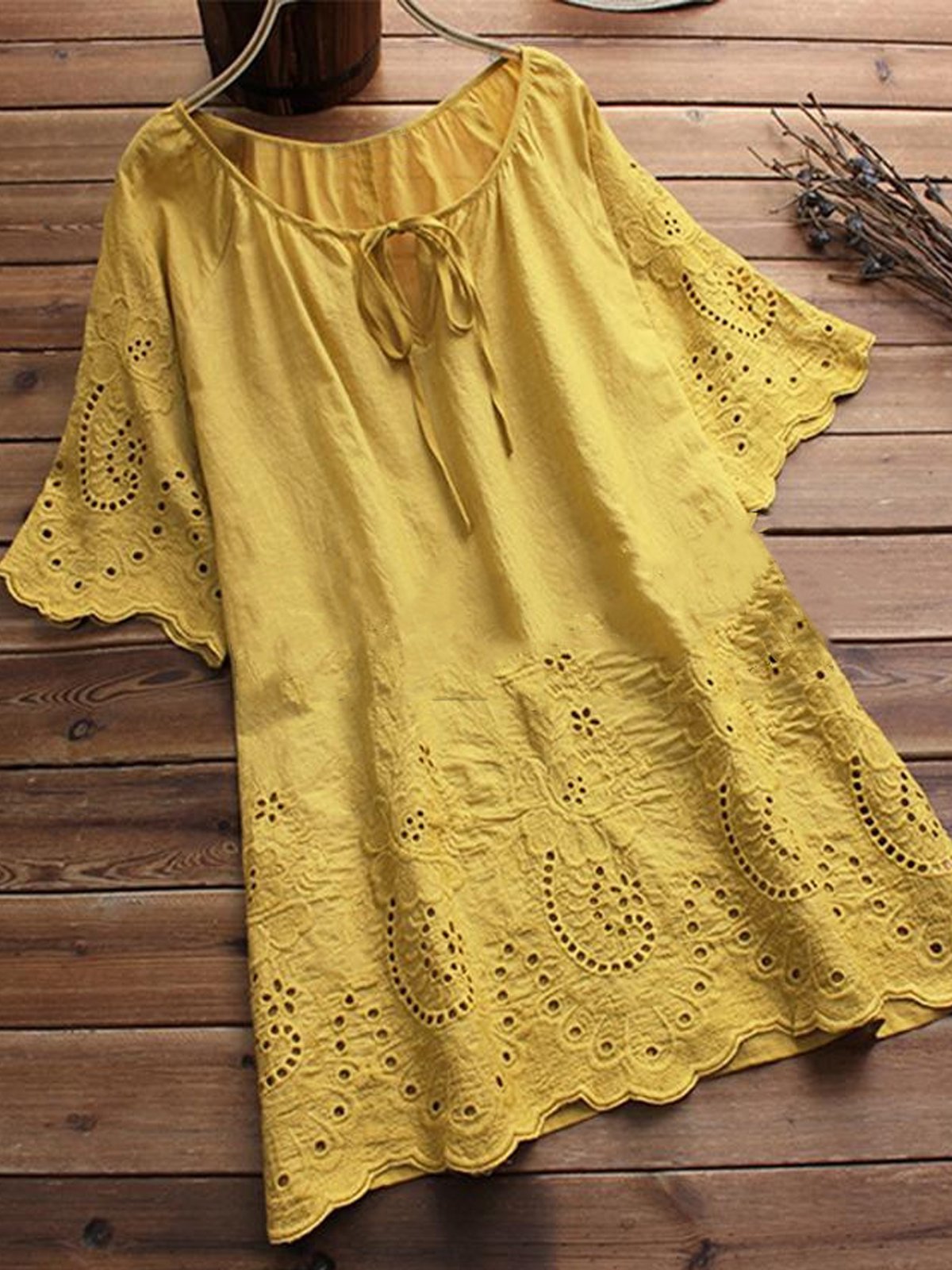 Women's Shirring Lace Shirt