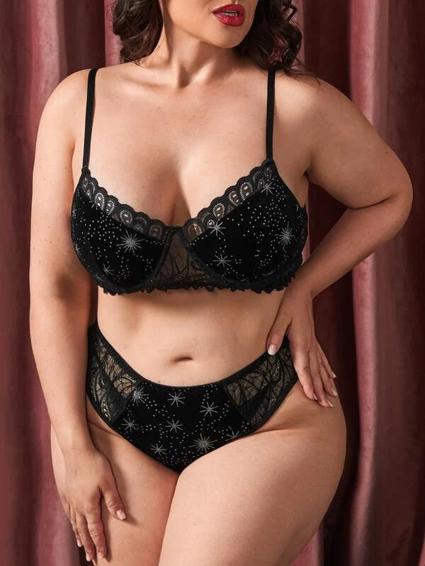 Plus Contrast Lace Underwire Lingerie Set