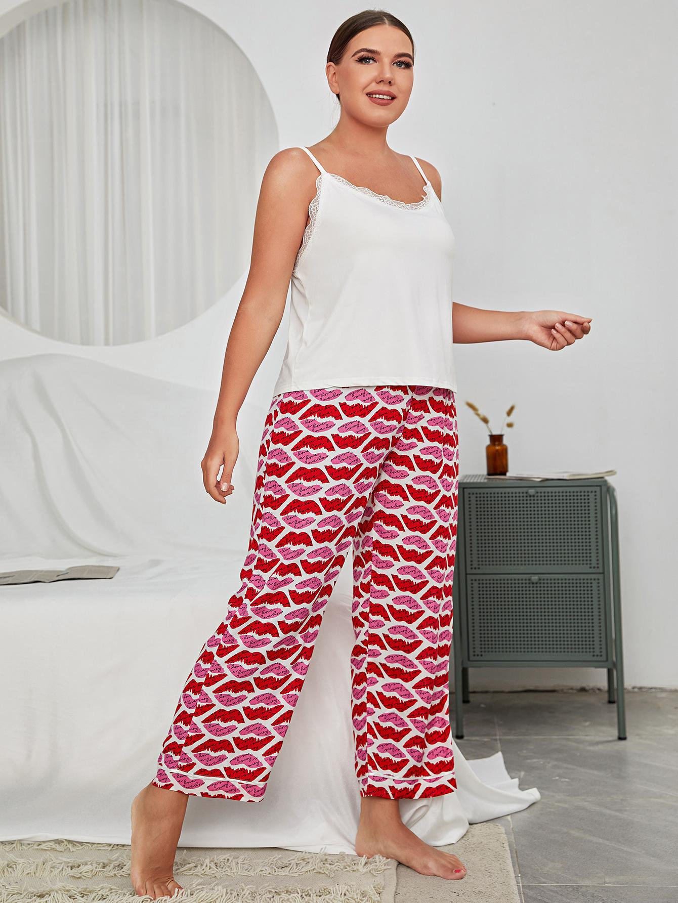 Plus Lace & Lip Print Pajama Set